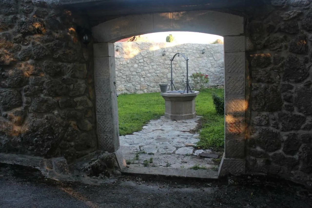 בית נופש Grižane Villa Bartola